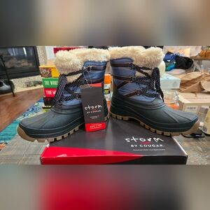 Storm By Cougar Fresno-Q Navy Boots, Size 9 NIB